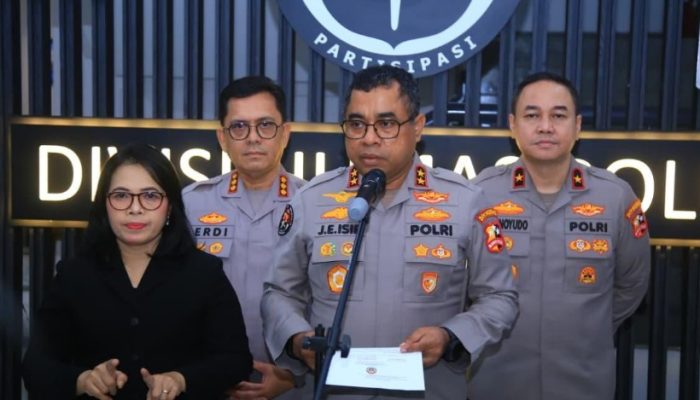 Kapolri Mutasi 108 Perwira, 9 Kapolda Resmi Berganti