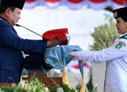 Merah Putih Berkibar, Prabowo Pimpin Detik-Detik Proklamasi HUT ke-81 RI